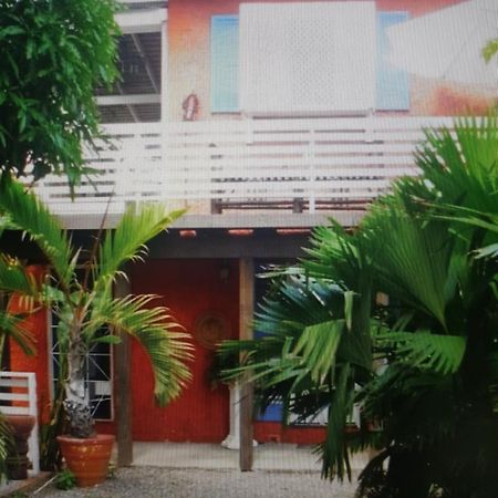 Hotel Mikuzi Kingston Zewnętrze zdjęcie